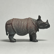 Load image into Gallery viewer, Indian Rhinoceros (Mother and Calf) - Trading Figure - Miniature (4)
