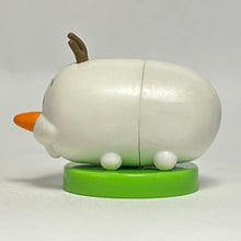 Cargar imagen en el visor de la galería, Disney Tsum Tsum - Olaf - Trading Figure - Choco Egg (83)
