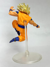 Cargar imagen en el visor de la galería, Dragon Ball Z - Son Goku SSJ2 - Trading Figure - HG
