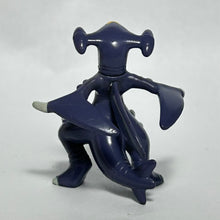 Load image into Gallery viewer, Pokémon DP - Garchomp - Clipping Figure - 028
