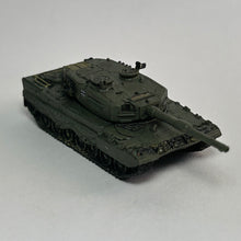 Load image into Gallery viewer, Leopard 2A4 - Miniature - WTM Tank - 1/144
