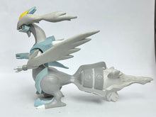 Cargar imagen en el visor de la galería, Pokémon - White Kyurem - Figure - MonCollé (2019) - ML-10
