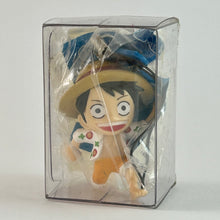 Cargar imagen en el visor de la galería, One Piece - Monkey D. Luffy - Promo Figure Keychain
