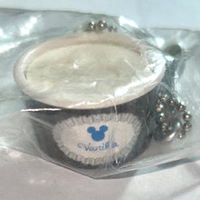 Cargar imagen en el visor de la galería, Disney Characters - Mickey Mouse - Ice Cream Mascot - Vanilla Flavor
