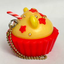 Cargar imagen en el visor de la galería, Winnie the Pooh - Disney’s Characters - Cup Cake Charm - Ballchain
