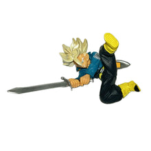 Load image into Gallery viewer, Dragon Ball Z - Trunks SSJ - Trading Figure - HG 11
