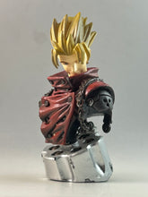 Load image into Gallery viewer, Trigun - Vash the Stampede - Mini Bust
