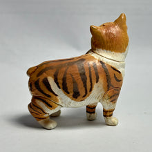 Load image into Gallery viewer, Manx cat - Trading Figure - Miniature - 002-A
