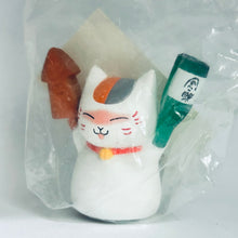 Cargar imagen en el visor de la galería, Natsume Yuujinchou - Madara - Memo Stand (B) - Nyanko-sensei&#39;s Useful Items
