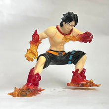Cargar imagen en el visor de la galería, One Piece - Portgas D. Ace - Trading Figure - DG
