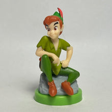 Cargar imagen en el visor de la galería, Peter Pan - Trading Figure - Choco Egg (120)
