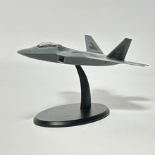 Load image into Gallery viewer, Lockheed Martin F-22 Raptor - Miniature (7)
