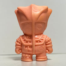Cargar imagen en el visor de la galería, Ultraman Leo - Astra - SD Eraser Figure - Keshi
