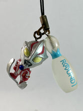 Cargar imagen en el visor de la galería, Ultraman Mebius - Mobile Strap - Ski Jump ver.
