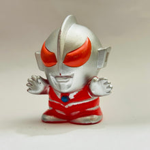 Cargar imagen en el visor de la galería, Ultra Galaxy Legend Gaiden: Ultraman Zero vs. Darklops Zero - Imit-Ultraman - Finger Puppet - SD Figure
