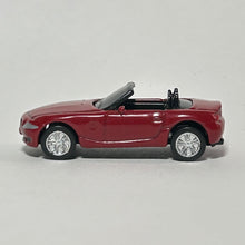 Cargar imagen en el visor de la galería, BMW Z4 Roadster 3.0L - 1/100 Scale Vehicle
