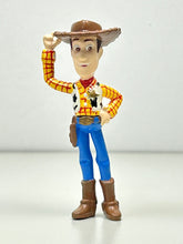 Cargar imagen en el visor de la galería, Toy Story 2 - Woody - Figure
