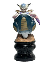 Cargar imagen en el visor de la galería, Dragon Ball Z - Frieza - First Form - Final Form - Chess Piece - Queen
