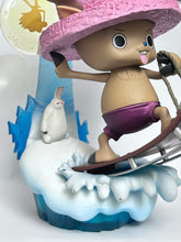 Cargar imagen en el visor de la galería, One Piece - Tony Tony Chopper - Lapahn - OP Chopper Premium Figure - Winter 2012 ver.
