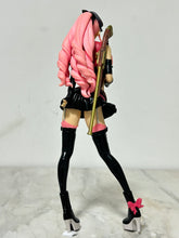Cargar imagen en el visor de la galería, One Piece - Perona - Flag Diamond Ship - Code:B
