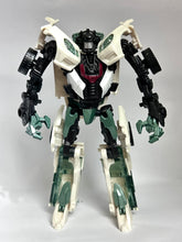 Load image into Gallery viewer, Transformers: Age of Extinction - Wheeljack - Figure - Deluxe Class
