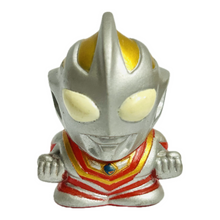 Cargar imagen en el visor de la galería, Ultraman Gaia - Finger Puppet - SD Figure
