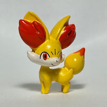 Cargar imagen en el visor de la galería, Pokémon XY - Fennekin - Mini Figure
