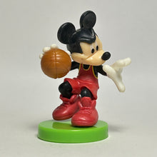 Cargar imagen en el visor de la galería, Disney - Mickey Mouse - Trading Figure - Choco Egg - Aka (84)
