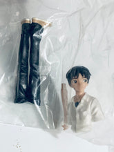 Load image into Gallery viewer, Rebuild of Evangelion - Ikari Shinji - HGIF Evangelion File 04 - Sadamoto Yoshiyuki Collection - Trading Figure
