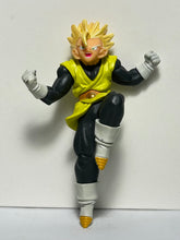 Cargar imagen en el visor de la galería, Dragon Ball Z - Son Gohan SSJ2 - Trading Figure - HG 16
