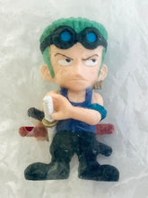 Cargar imagen en el visor de la galería, One Piece - Roronoa Zoro - OP Trading Figure Collection

