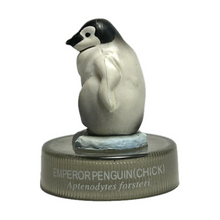 Cargar imagen en el visor de la galería, Emperor Penguin (Chick) - Trading Figure - Miniature
