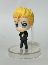 Load image into Gallery viewer, Tokyo卍Revengers - Hanagaki Takemichi - Trading Figure
