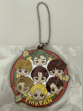 Cargar imagen en el visor de la galería, TinyTan - Band - Rubber Charm - Puny Beans - BTS
