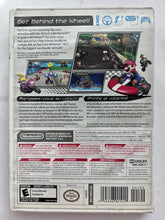 Cargar imagen en el visor de la galería, Mario Kart Wii - Nintendo Wii / Wii U - NTSC - Box &amp; Manual (RVL-RMCE-USA)
