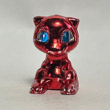 Cargar imagen en el visor de la galería, Pokémon - Mew - Metallic Red ver.
