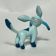 Cargar imagen en el visor de la galería, Pokémon DP - Glaceon - Mini Figure
