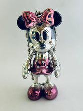 Load image into Gallery viewer, Disney Characters - Minnie Mouse - Metallic Keychain
