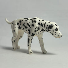 Cargar imagen en el visor de la galería, Dalmatian - Trading Figure - Miniature - 74 P35A
