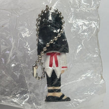 Cargar imagen en el visor de la galería, The King of Fighters '97 - Kagura Chizuru - Figure Keyholder
