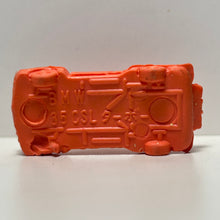 Cargar imagen en el visor de la galería, BMW 3.5 CSL Turbo - Super Car Eraser - Keshi (Red)
