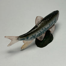Cargar imagen en el visor de la galería, Opsariichthys uncirostris - Trading Figure - Miniature (157)
