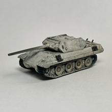 Cargar imagen en el visor de la galería, M10 Panther (without muzzle brake) - Miniature - WTM Tank - 1:144
