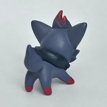 Load image into Gallery viewer, Pokémon - Zorua - Clipping Figure - 080
