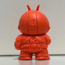 Cargar imagen en el visor de la galería, Kamen Rider 1 - Eraser Figure - Keshigomu - Orange ver.
