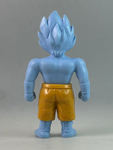 Cargar imagen en el visor de la galería, Dragon Ball Z - SSJ Son Goku - Cross-up Eraser Figure
