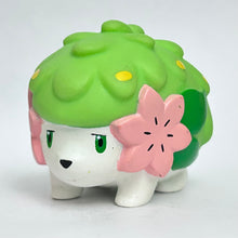 Load image into Gallery viewer, Pokémon DP - Shaymin - Soft Vinyl Figure - Land Form
