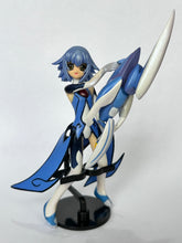 Load image into Gallery viewer, Yumeria - Mone - Trading Figure - SR
