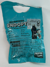 Cargar imagen en el visor de la galería, Peanuts - Lucy Van Pelt - CMagnet Memo Stand
