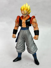 Cargar imagen en el visor de la galería, Dragon Ball Z - Gogeta SSJ - Trading Figure
